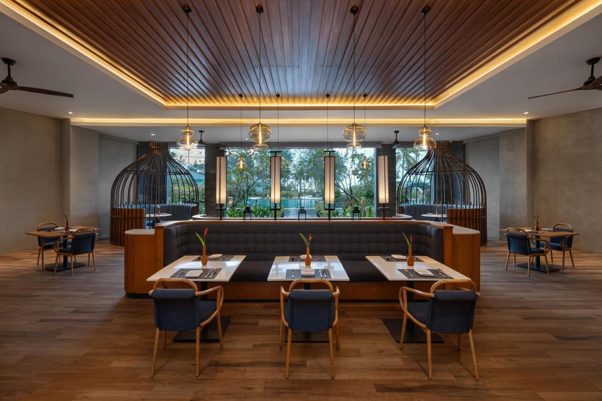 Four Points By Sheraton Bintan, Lagoi Bay Exterior photo